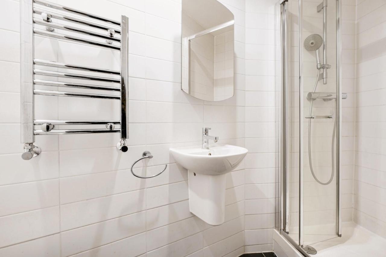 Cosy Studio Flat Apartment ลอนดอน ภายนอก รูปภาพ
